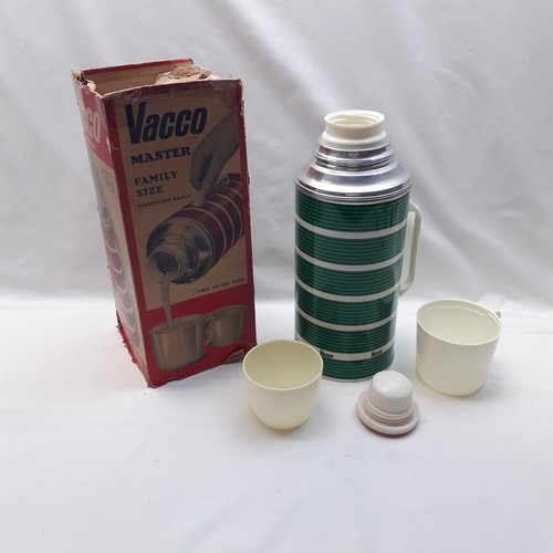 Vintage vacco green white - vintage,