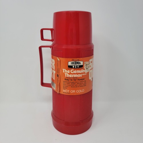 Vintage anni red thermos - red,